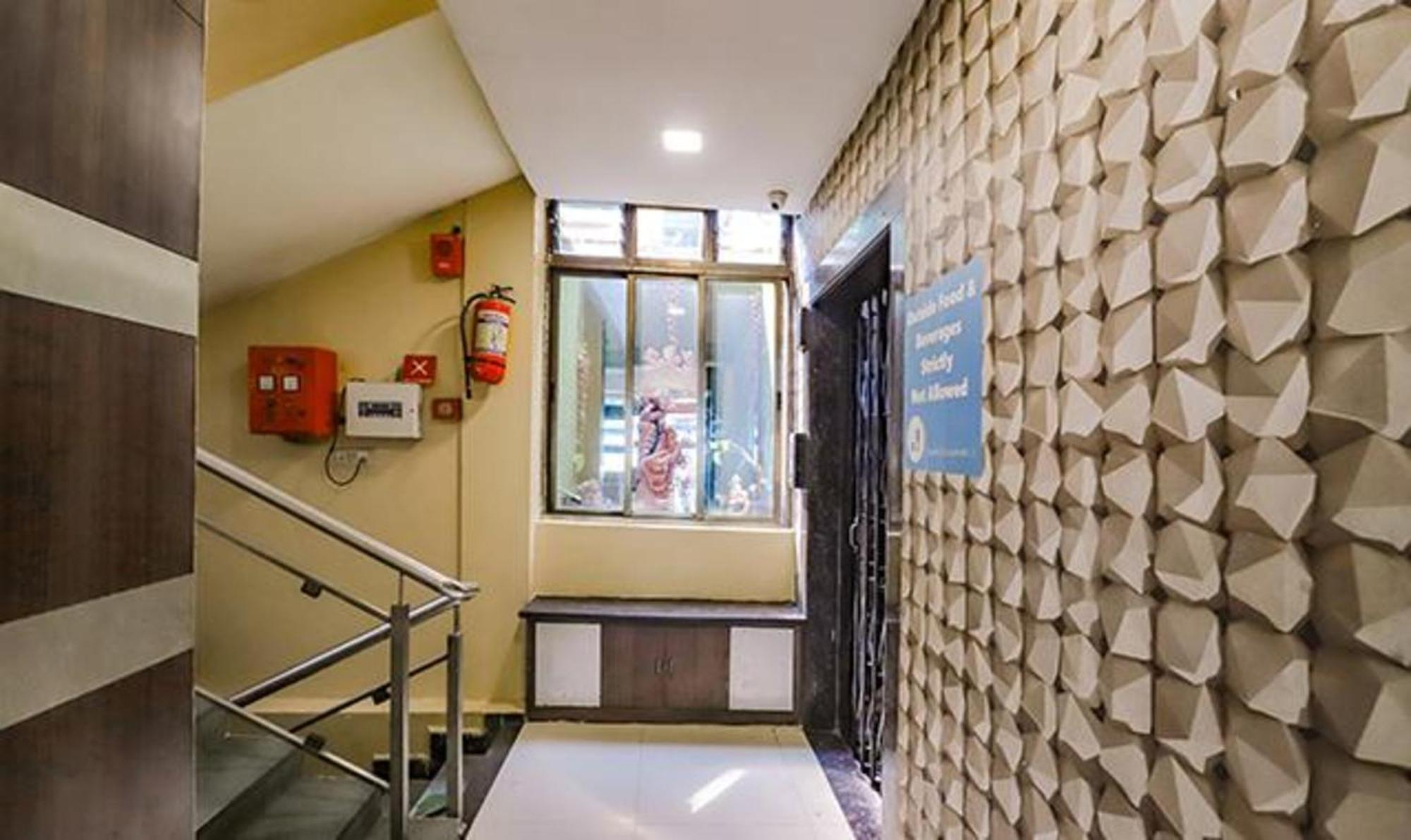 נאגפור Fabhotel Parashar מראה חיצוני תמונה