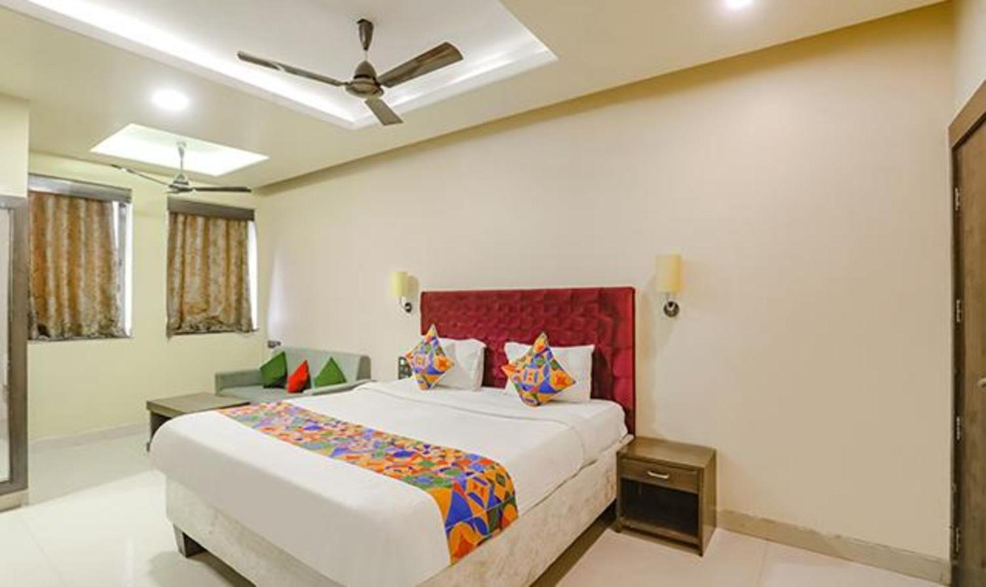 נאגפור Fabhotel Parashar מראה חיצוני תמונה